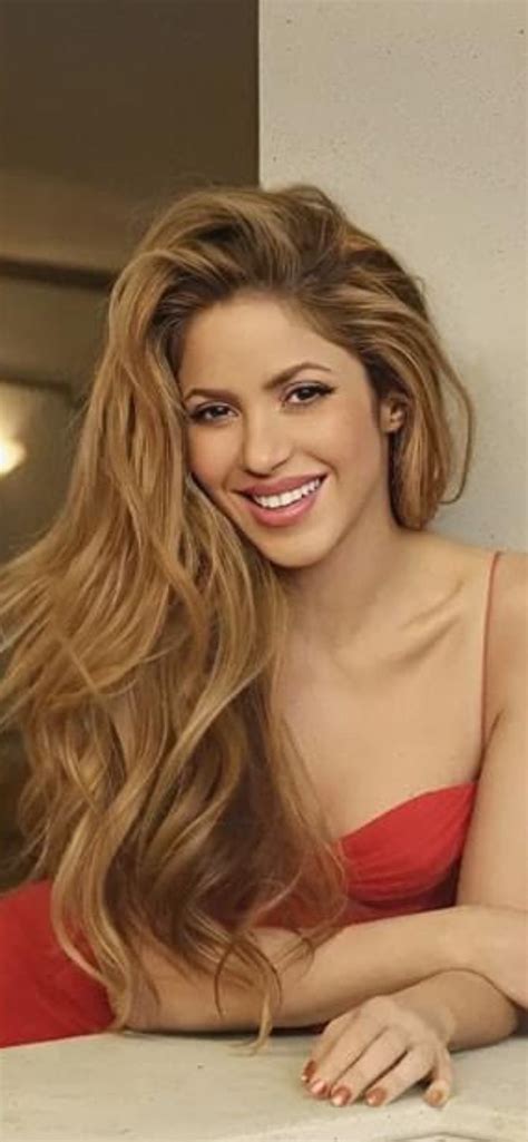 Shakira à poil : vidéos porno et sex tapes @ xHamster